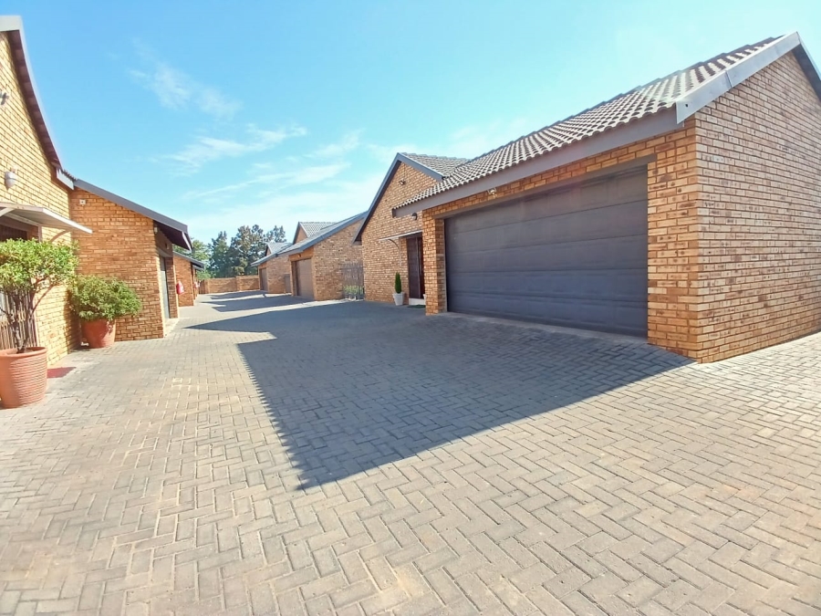 3 Bedroom Property for Sale in Vaalpark Free State